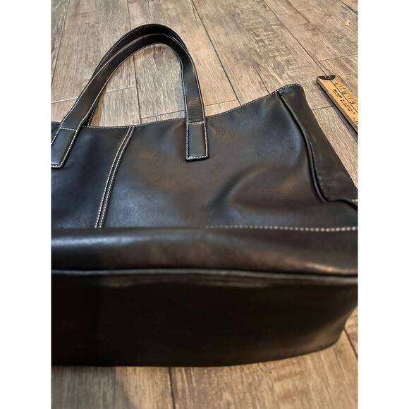 Vintage Coach Classic Hamptons Brown
Leather Business Travel Shoulder Bag 7790 - Picture 3 of 14